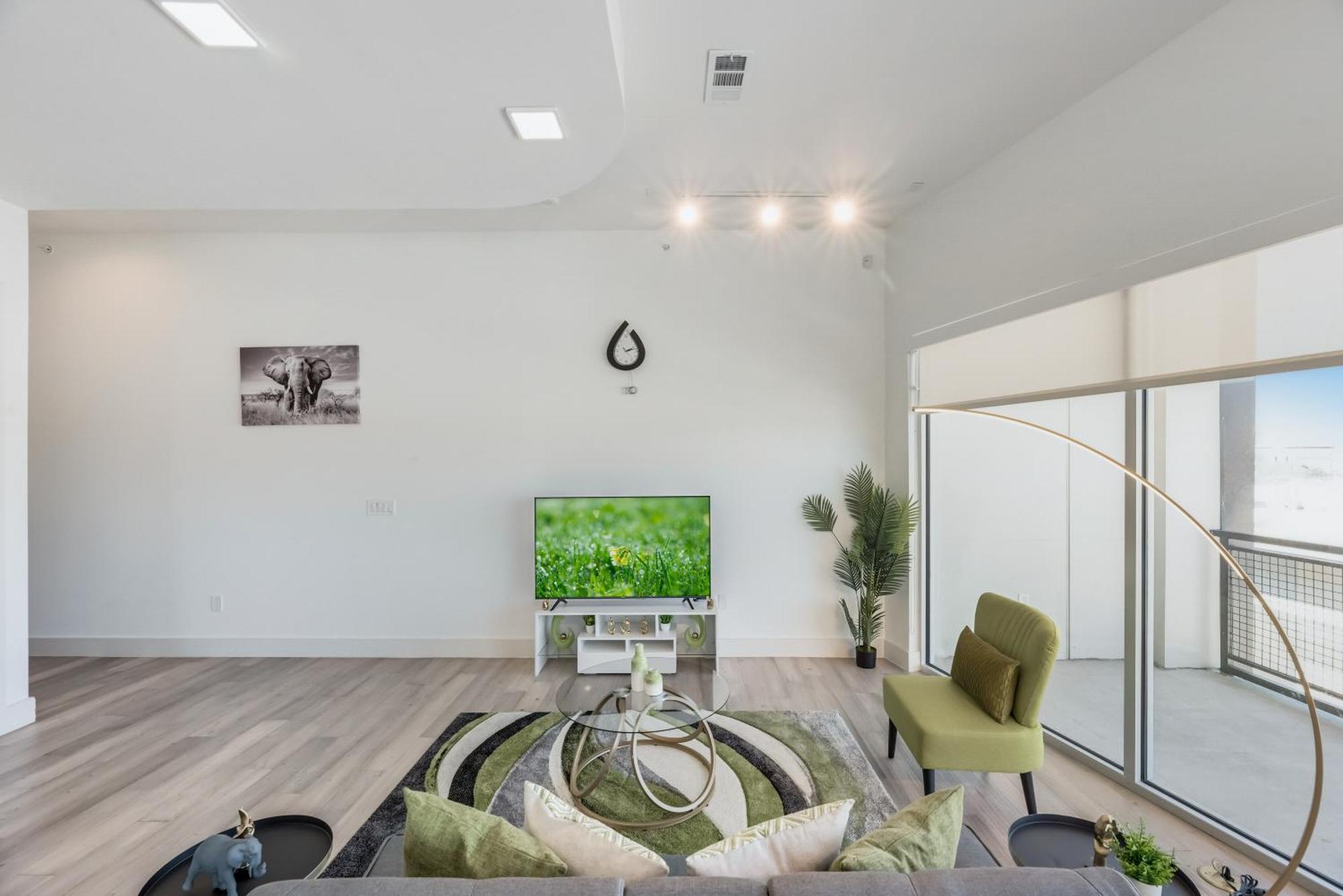 Contemporary 2Br I Gym I Parking I Workspace Ντάλλας Εξωτερικό φωτογραφία